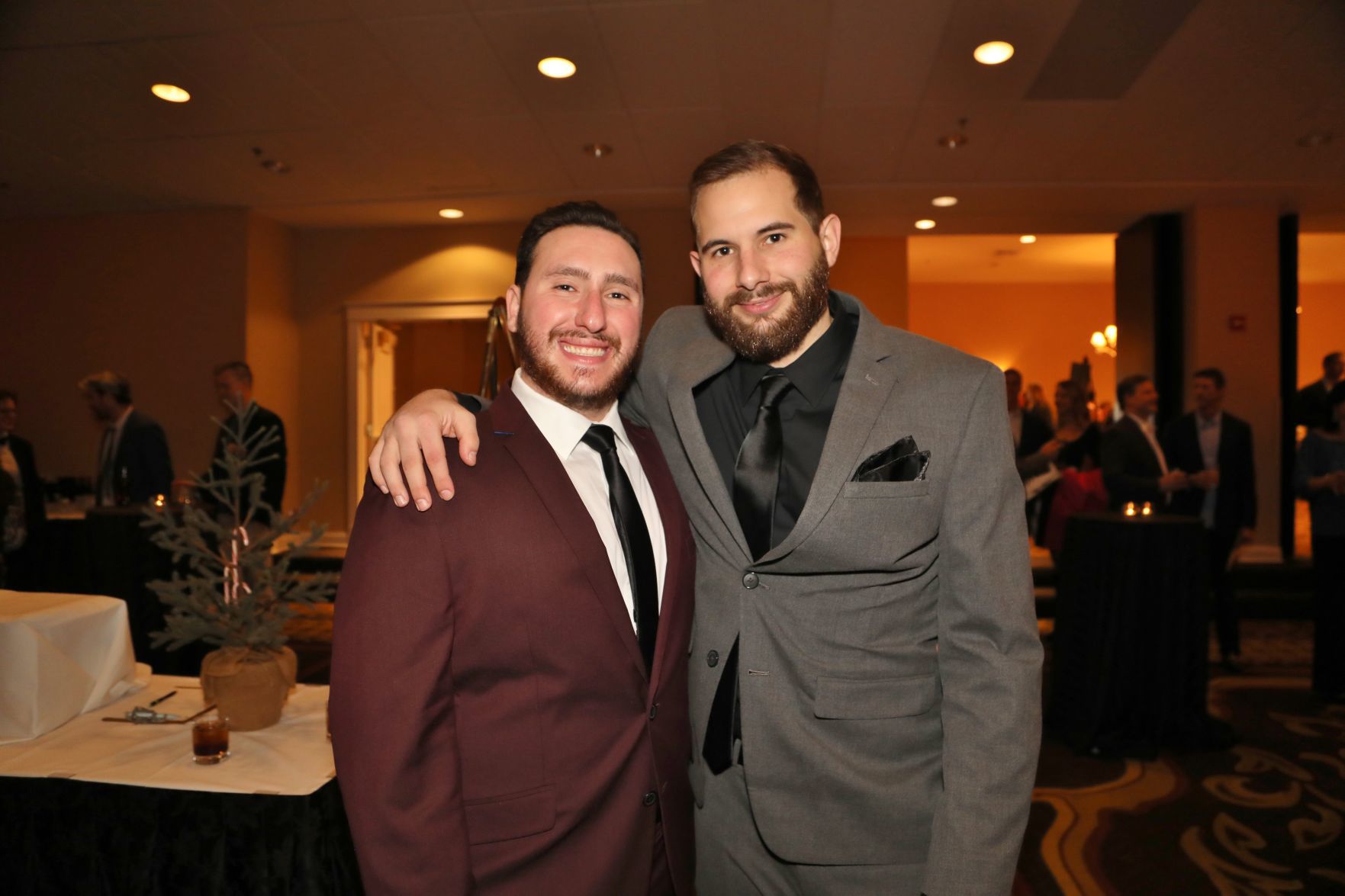 Rubin Amon, Sean Abekass